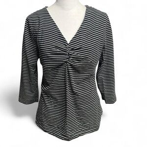 Tahari Women Striped 3/4 Sleeve V-Neck Pleated Blouse Black White Stripes Size M